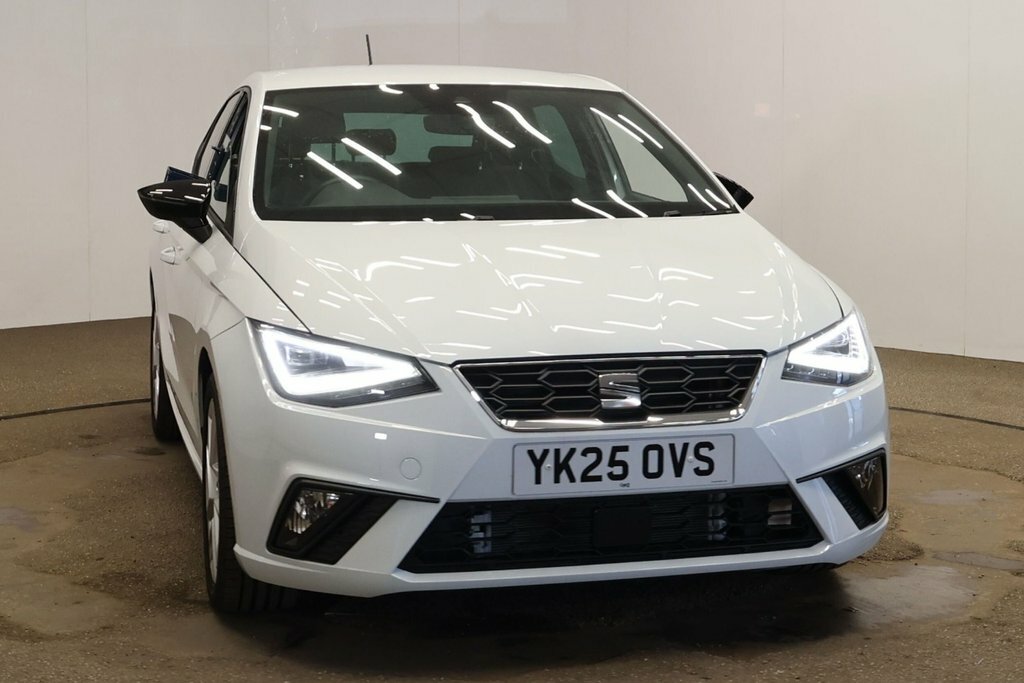 Seat Ibiza 1L Fr YK25OVS White #4