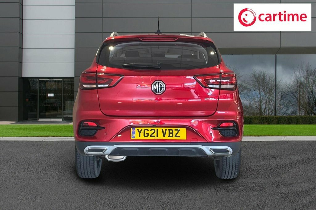 MG ZS Exclusive Red #5
