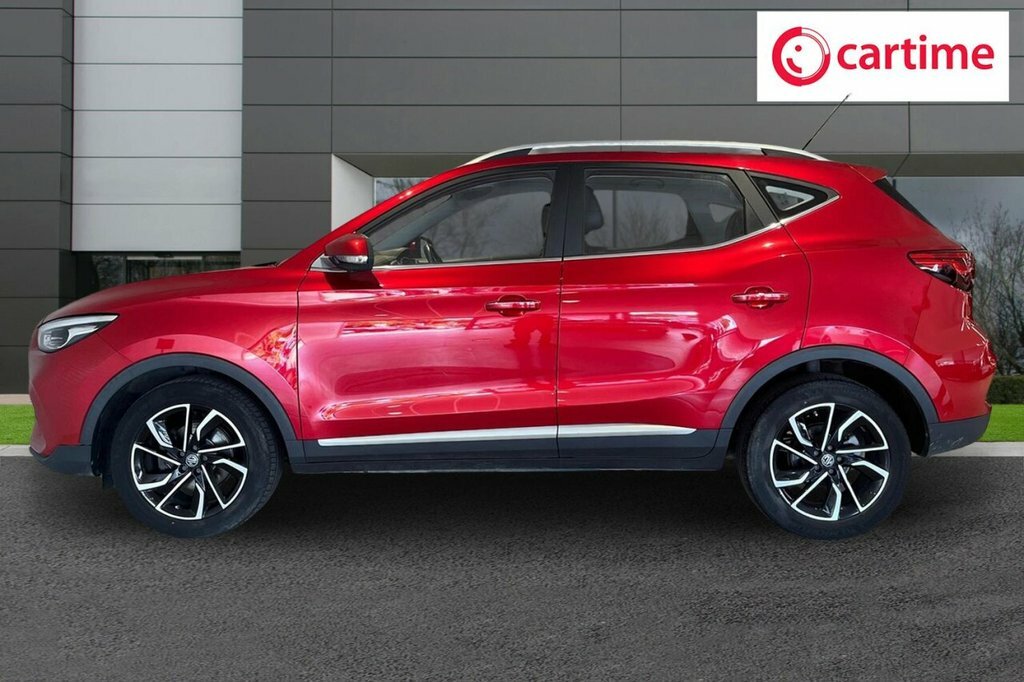 MG ZS Exclusive Red #3
