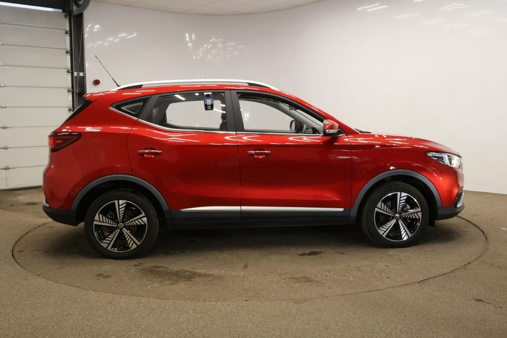 MG ZS Suv YS21ROU Red #5