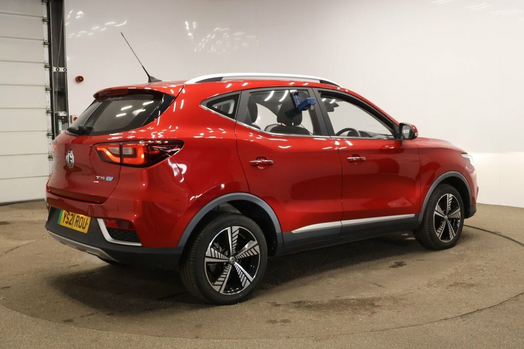 MG ZS Suv YS21ROU Red #4