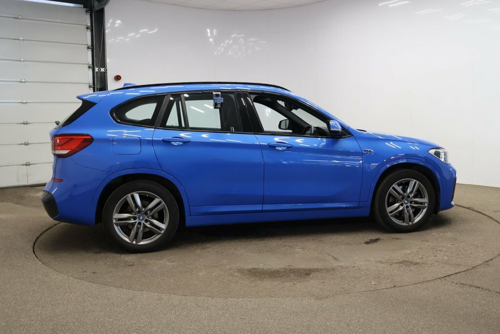 BMW X1 1.5L M Sport Blue #5