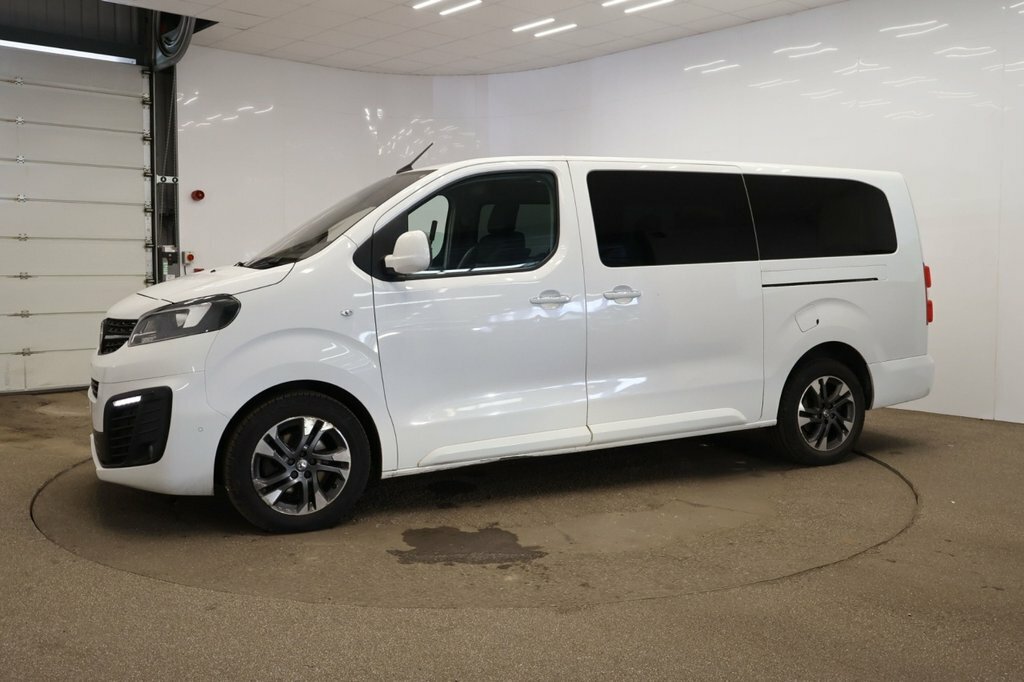 Vauxhall Vivaro 2L Elite L White #3