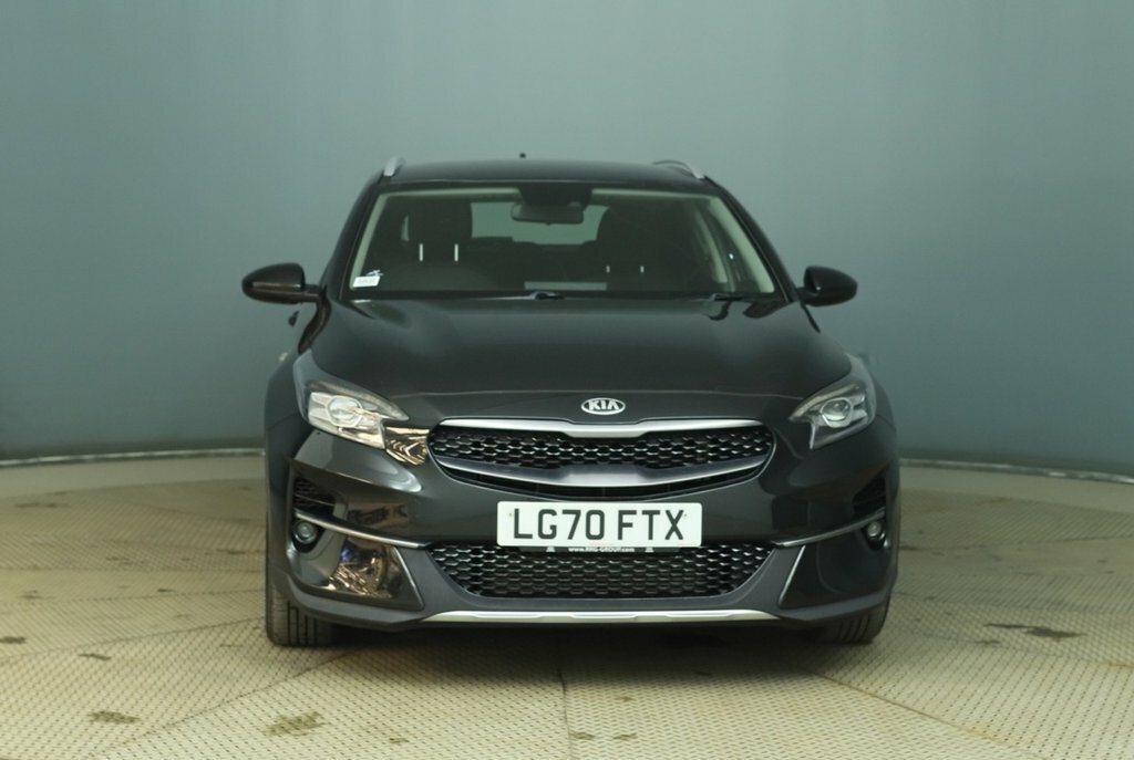 Kia Xceed 1L 2 Black #3