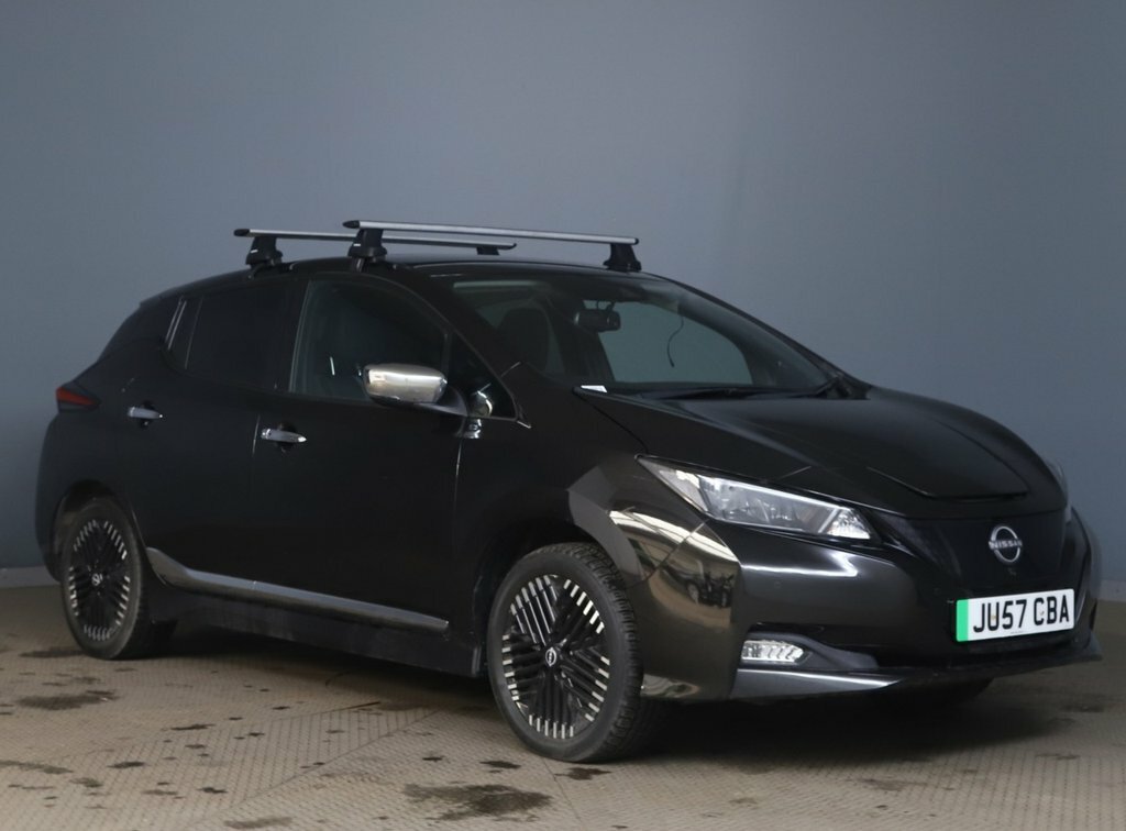 Nissan Leaf Hatchback Black