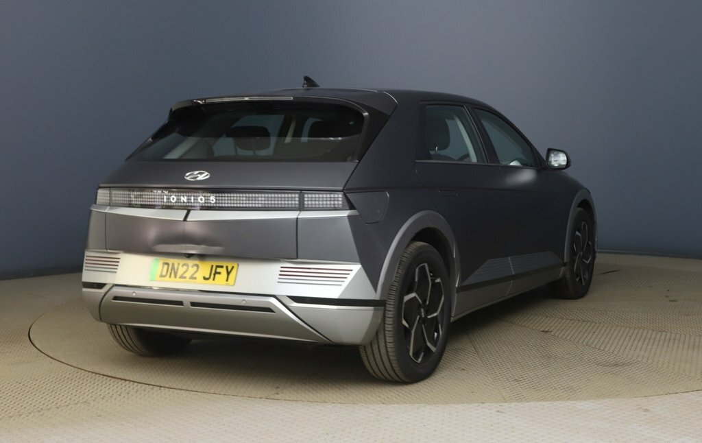 Hyundai Ioniq 5 Hatchback Grey #4