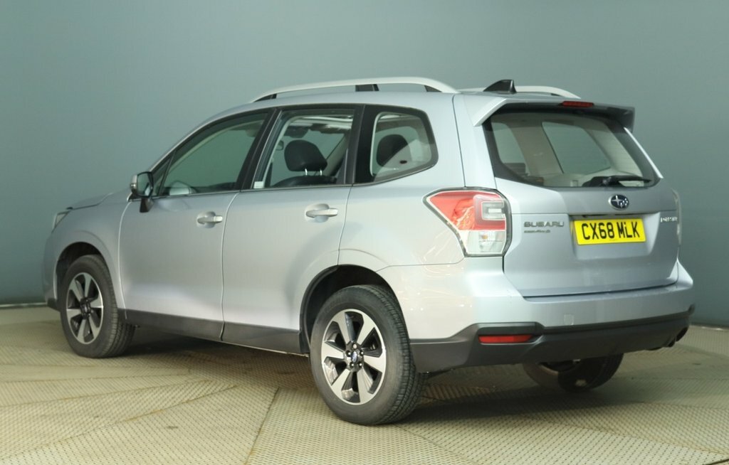 Subaru Forester 2L Xe Premium Silver #5