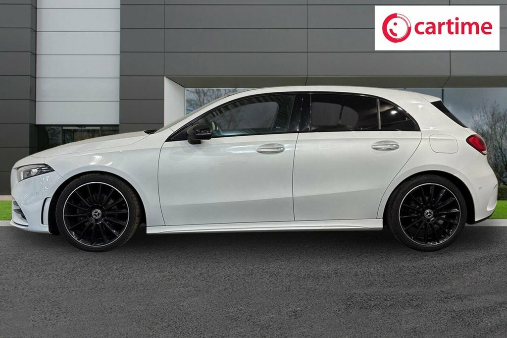 Mercedes-Benz A Class 2L Amg Line Night Edition BU72MLE White #3