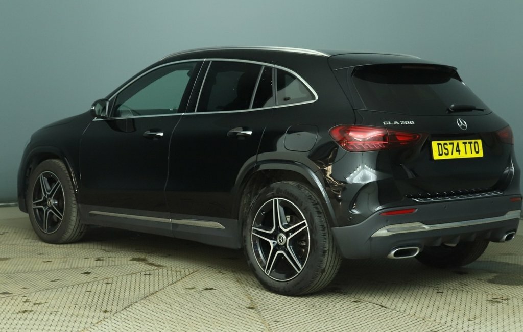 Mercedes-Benz GLA Class 1.3L Amg Line Black #5