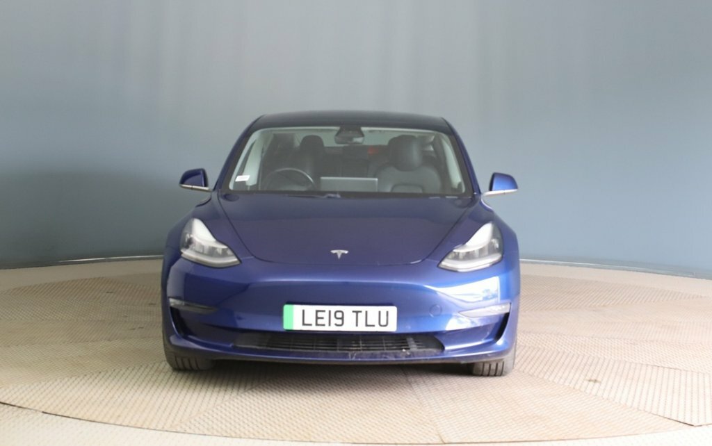 Tesla Model 3 Saloon Blue #3