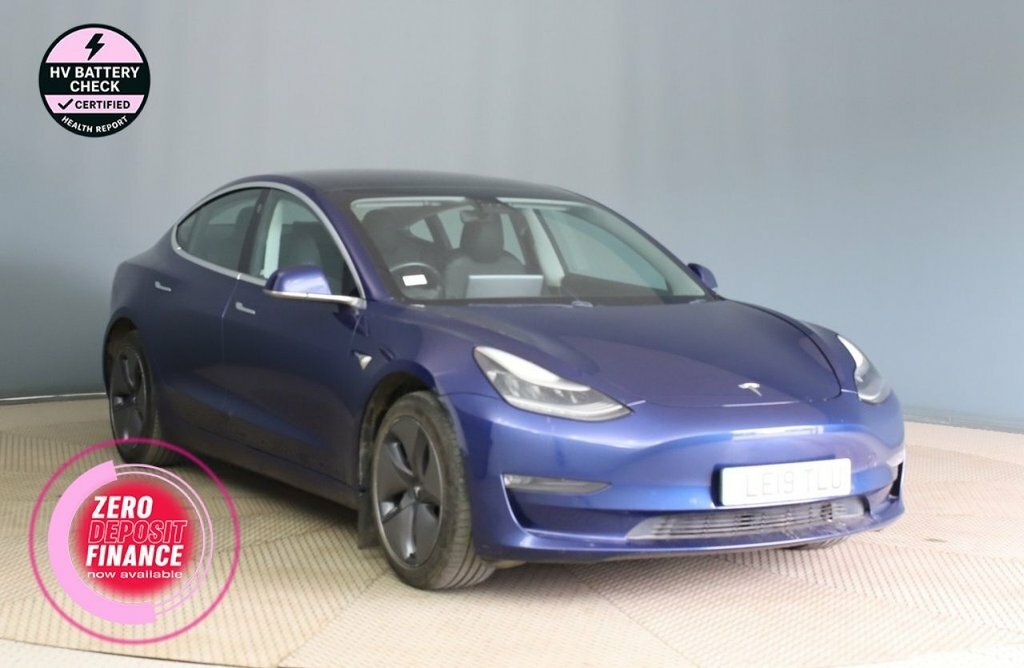 Tesla Model 3 Saloon Blue