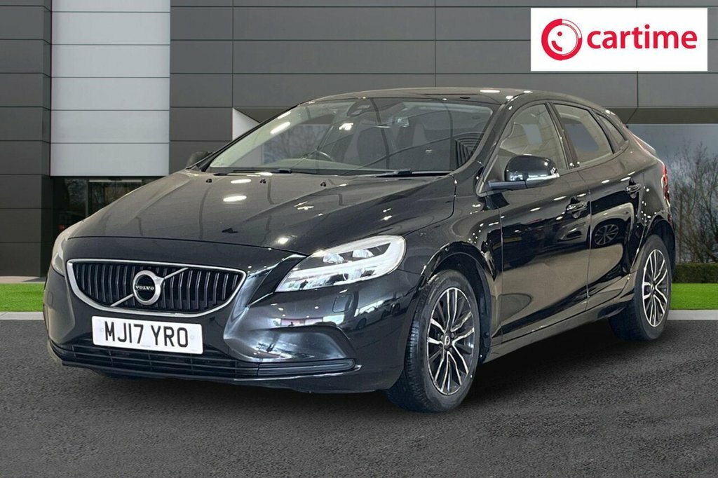 Volvo V40 2L Momentum Nav Plus Black #6