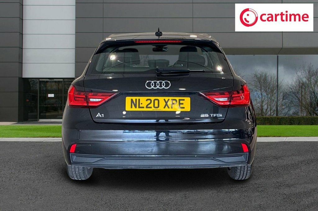 Audi A1 1L Technik NL20XPE Black #5