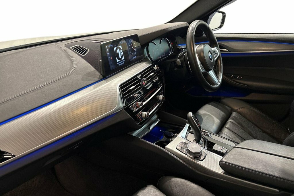 BMW 5 Series 520D Se Blue #9
