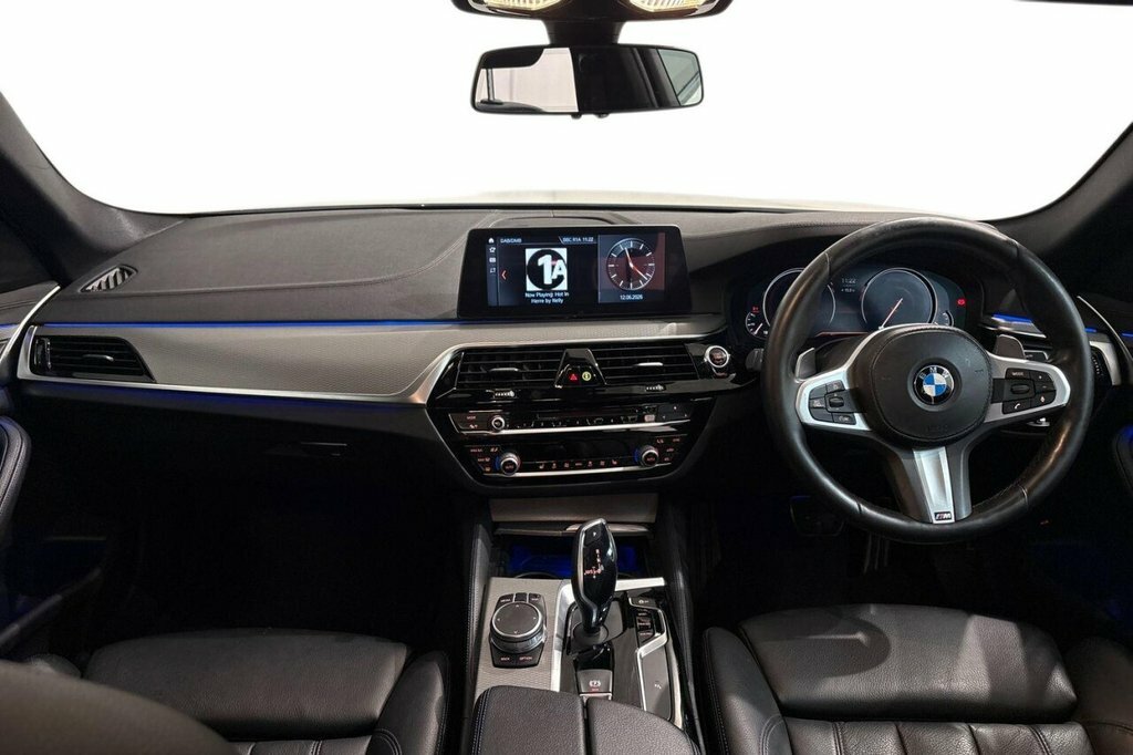 BMW 5 Series 520D Se Blue #10