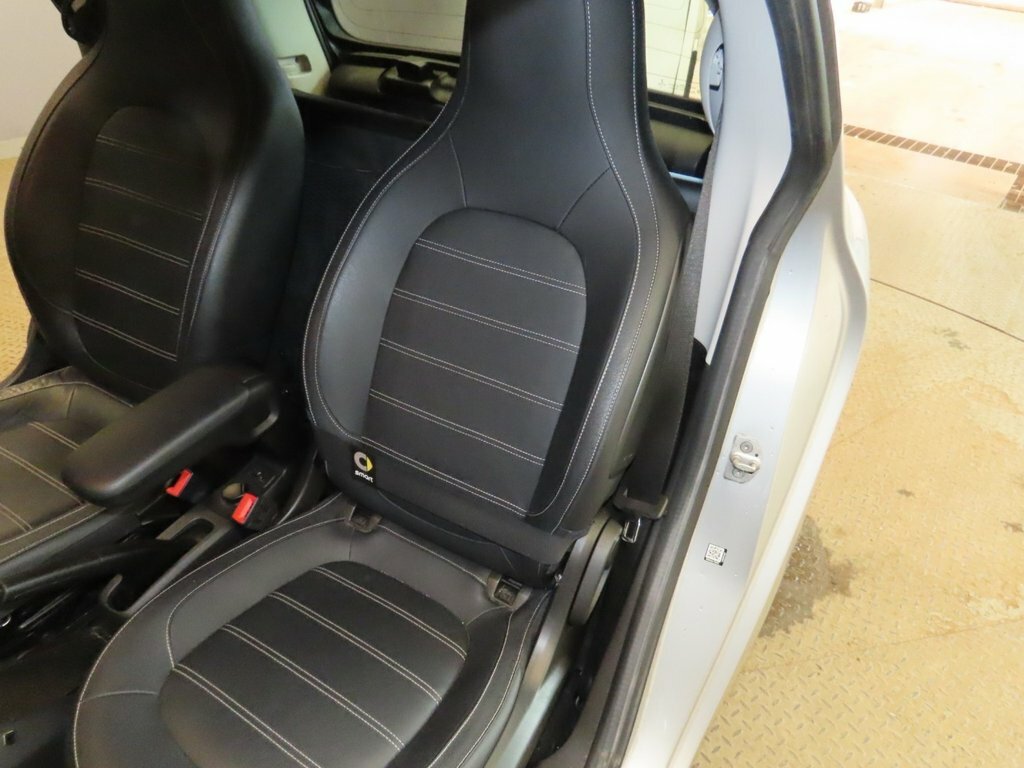 Smart Fortwo Coupe 17.6Kwh Passion Advanced Coupe Black #9