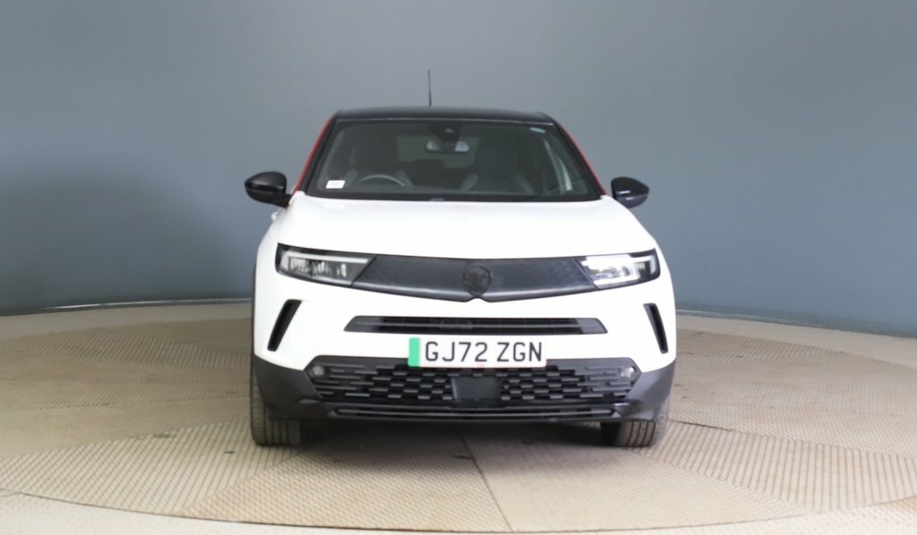 Vauxhall Mokka-e Suv White #3