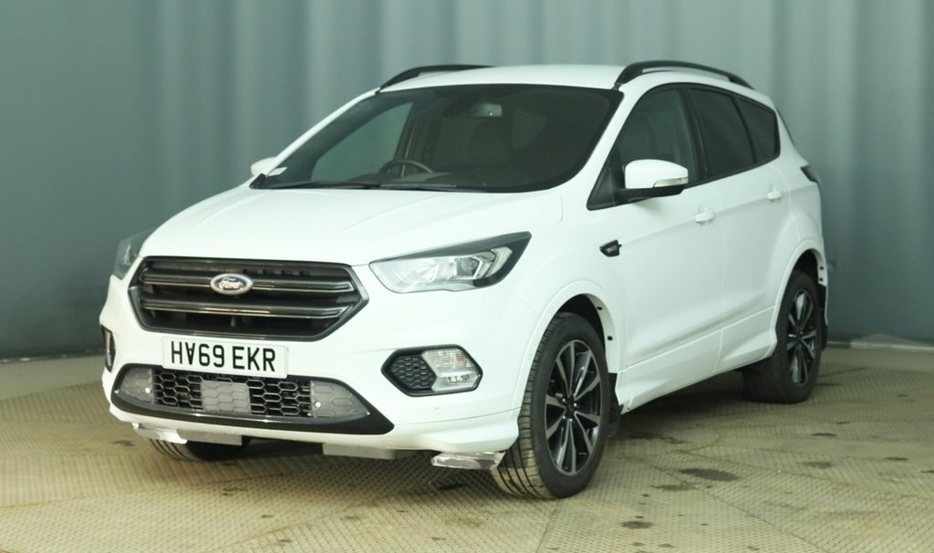 Ford Kuga 2L St-line HV69EKR White #2