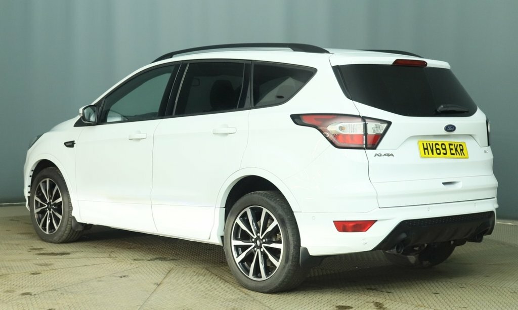 Ford Kuga 2L St-line HV69EKR White #6