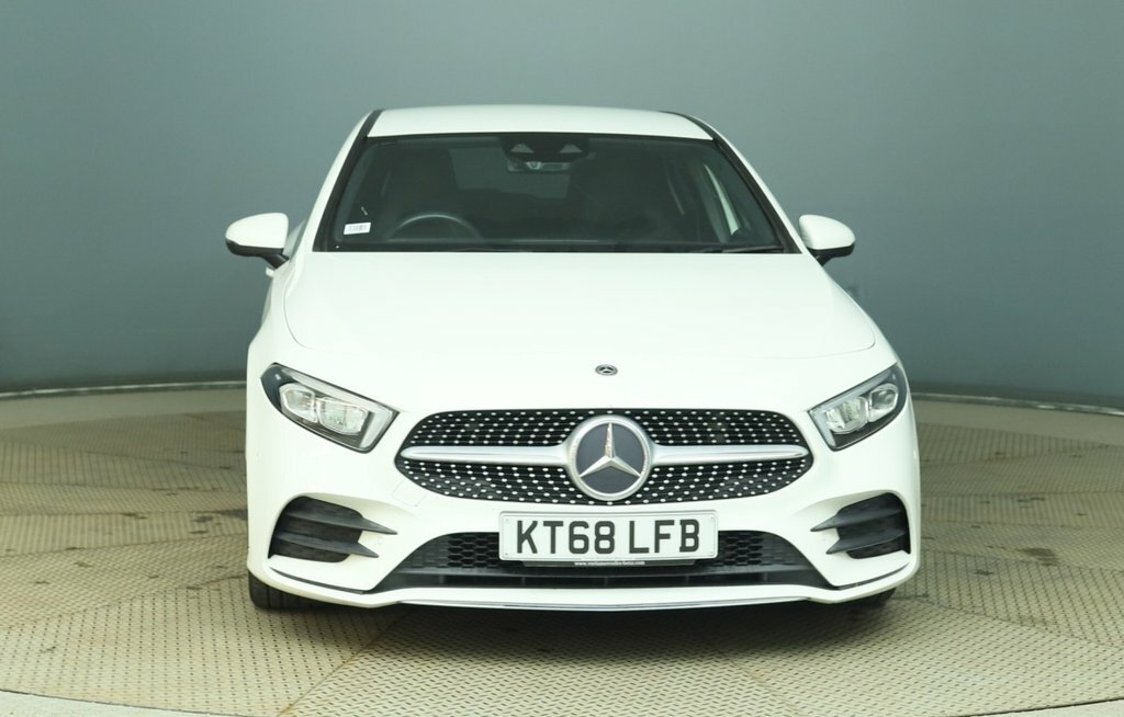Mercedes-Benz A Class 1.3L Amg Line White #3