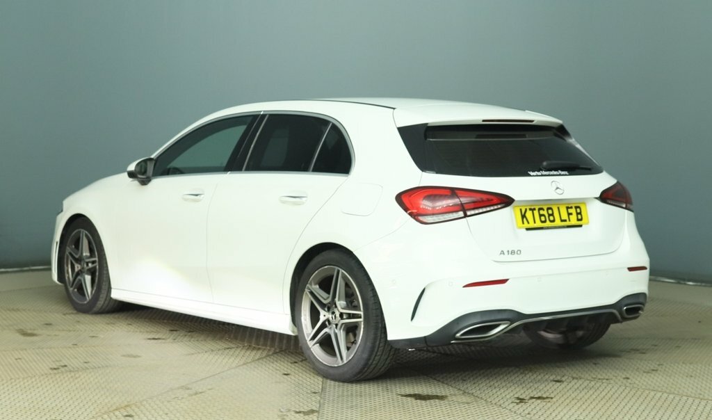 Mercedes-Benz A Class 1.3L Amg Line White #5