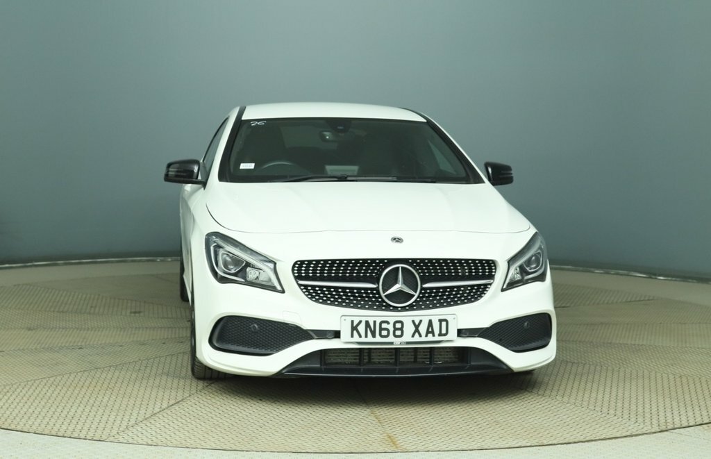 Mercedes-Benz CLA Class 2L Amg Line Night Edition White #3