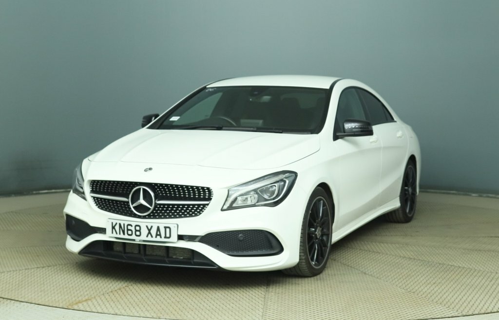 Mercedes-Benz CLA Class 2L Amg Line Night Edition White #2