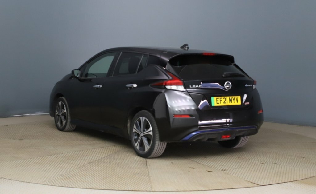 Nissan Leaf Hatchback Black #5