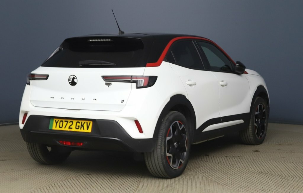 Vauxhall Mokka-e Suv White #4