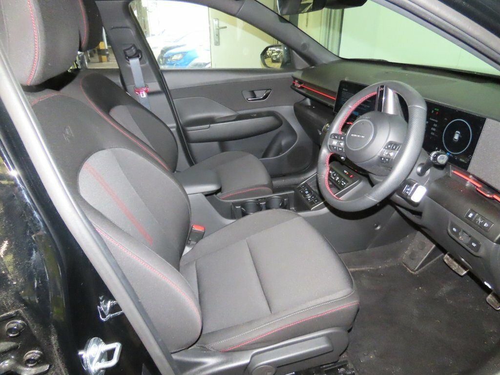 Hyundai Kona Suv Black #6