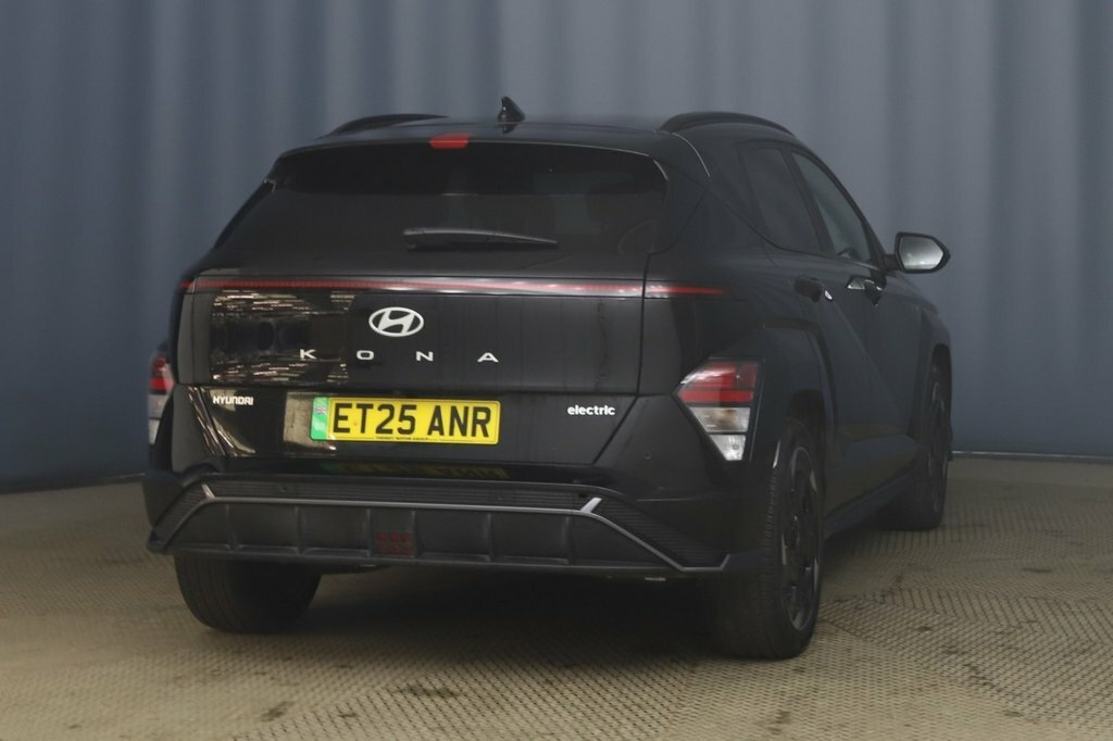 Hyundai Kona Suv Black #3