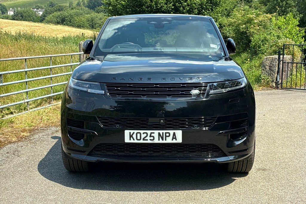 Land Rover Range Rover Sport 4.4L Autobiography 5dr KO25NPA Black #2