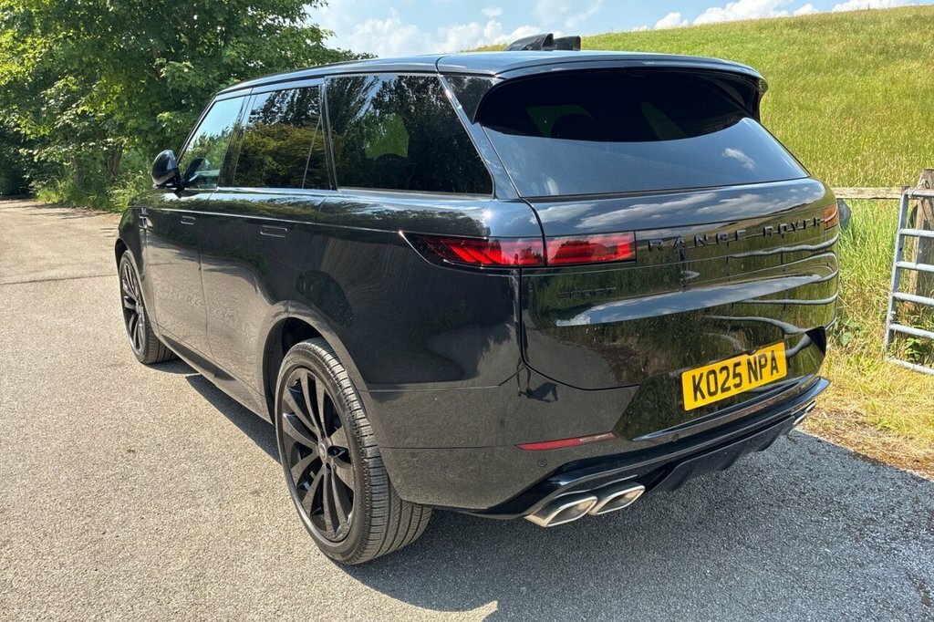 Land Rover Range Rover Sport 4.4L Autobiography 5dr KO25NPA Black #4