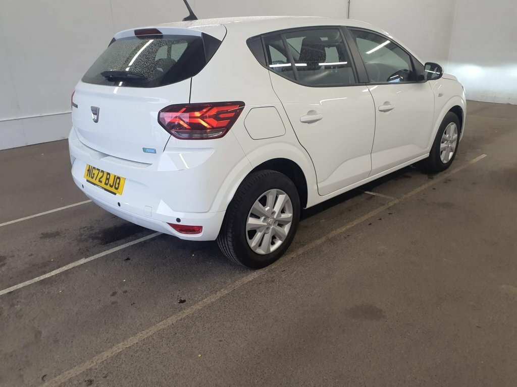 Dacia Sandero 1L Comfort White #4