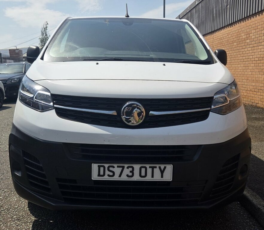 Vauxhall Vivaro 1.5L Prime 6Dr White #6