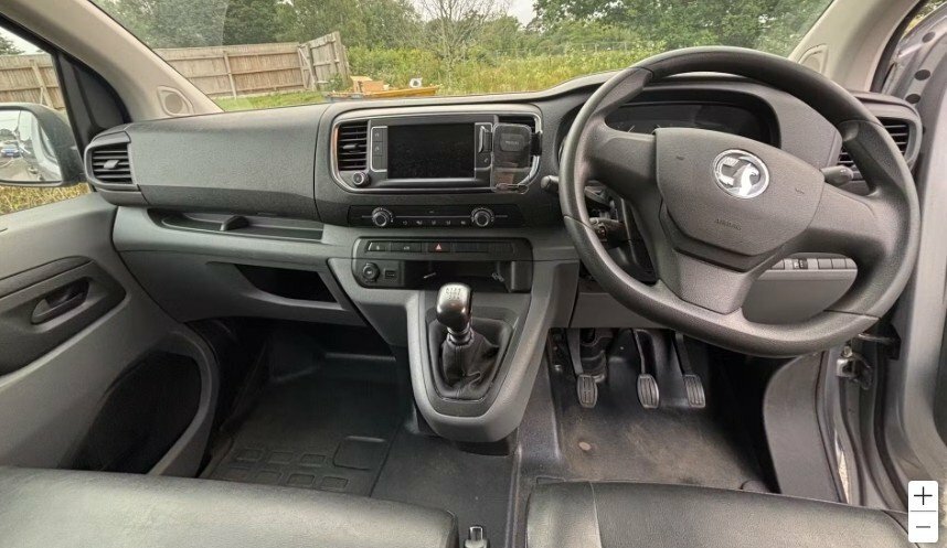 Vauxhall Vivaro 1.5L Edition Grey #4