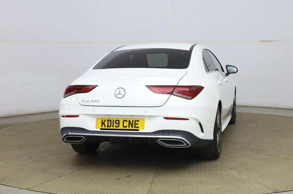 Mercedes-Benz CLA Class 2L Amg Line White #4