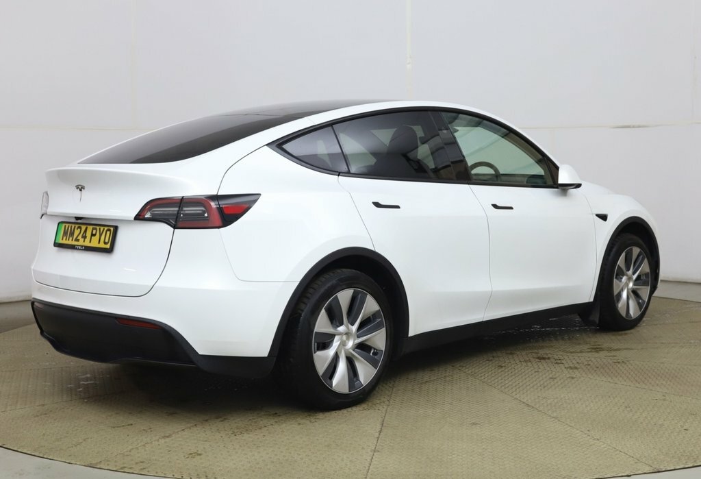 Tesla Model Y Suv White #6