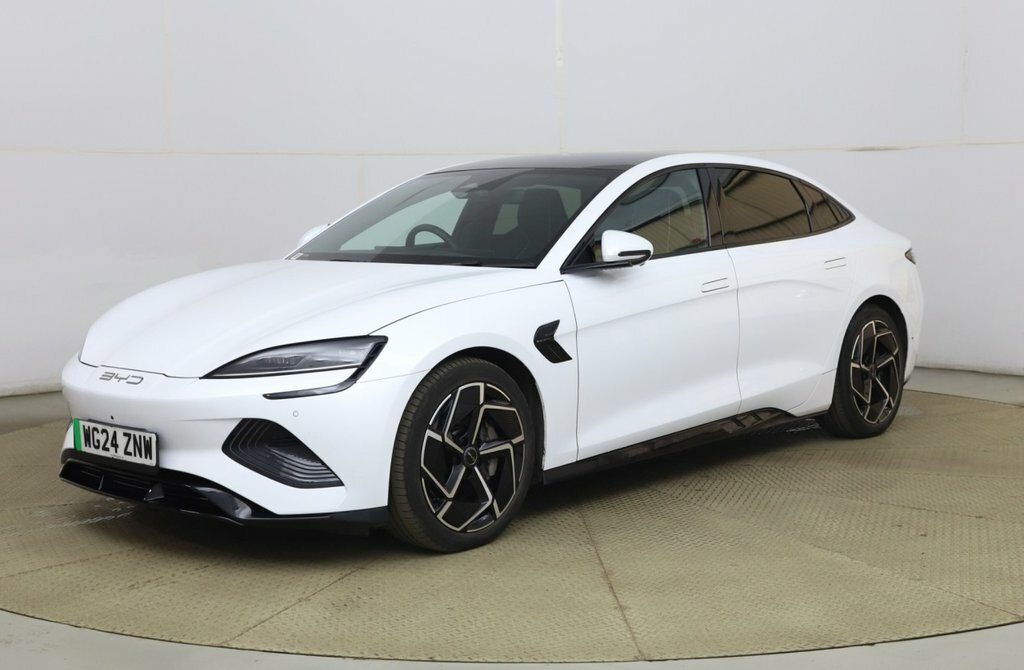 Byd Seal Saloon White #3