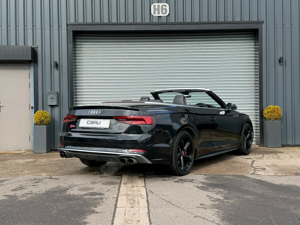 Audi S5 Hatchback Black #5