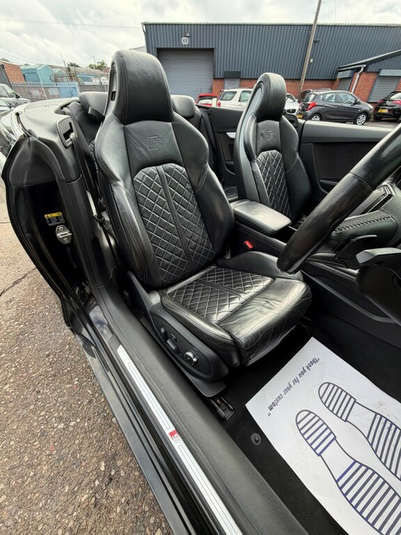 Audi S5 Hatchback Black #11