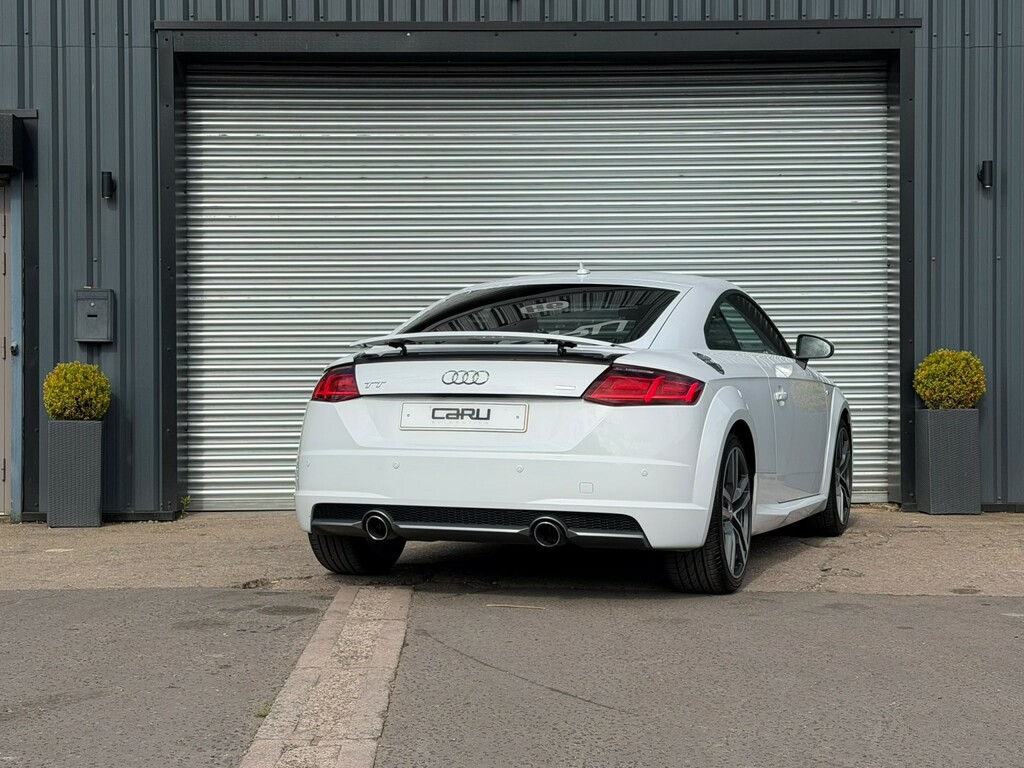 Audi TT 2.0 Tdi Ultra S Line White #6