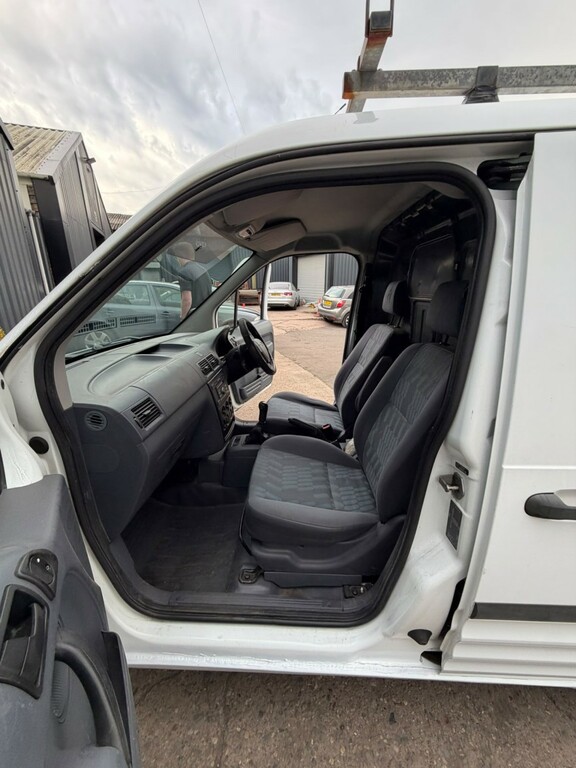 Ford Transit Connect 1.8 Tdci T230 LX L3 H3 White #12