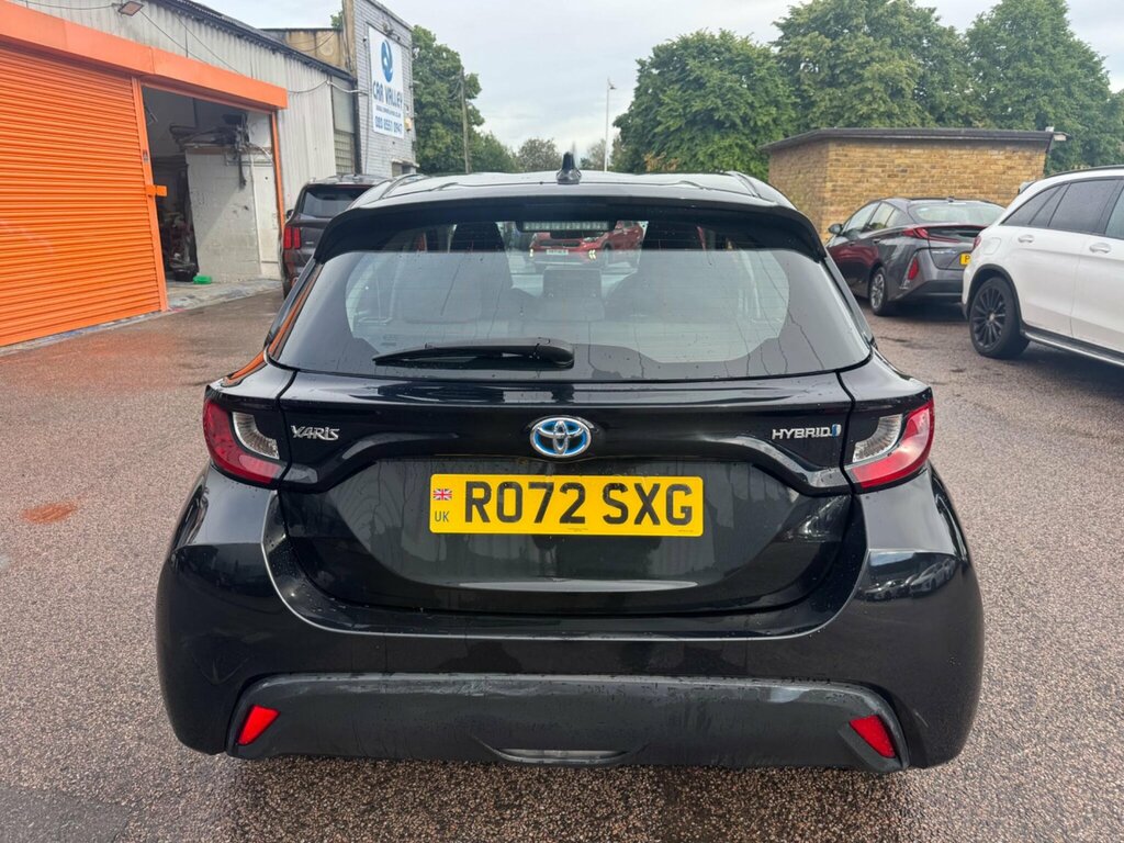 Toyota Yaris 1.5 Vvt-h Icon E-cvt Euro 6 Ss RO72SXG Black #6