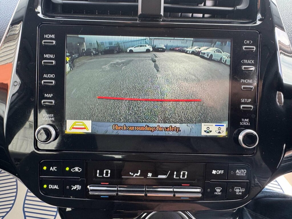 Toyota Prius+ Mpv 201823 #13