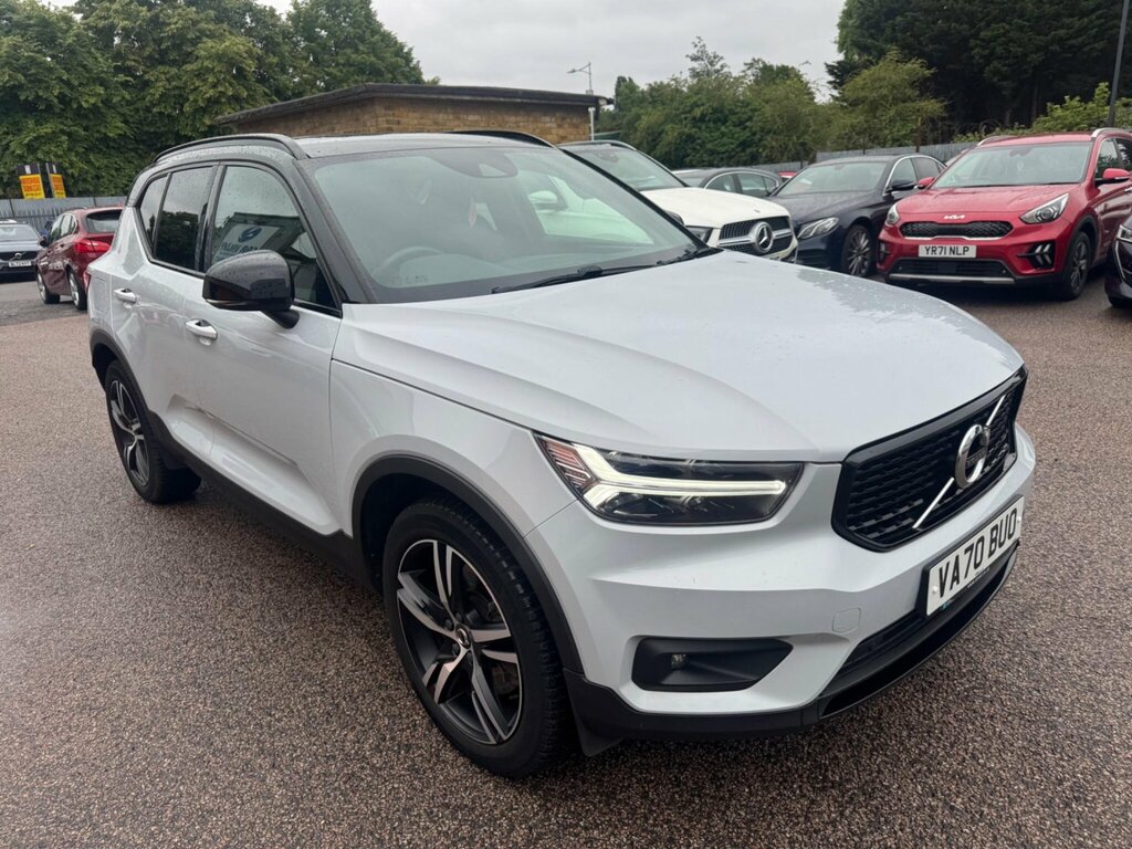 Volvo XC40 1.5H T5 Twin Engine Recharge 10.7Kwh R-design Silver