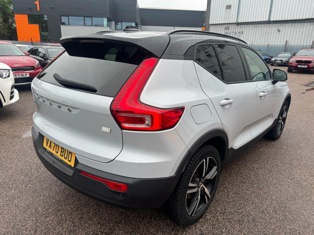 Volvo XC40 1.5H T5 Twin Engine Recharge 10.7Kwh R-design VA70BUO Silver #4