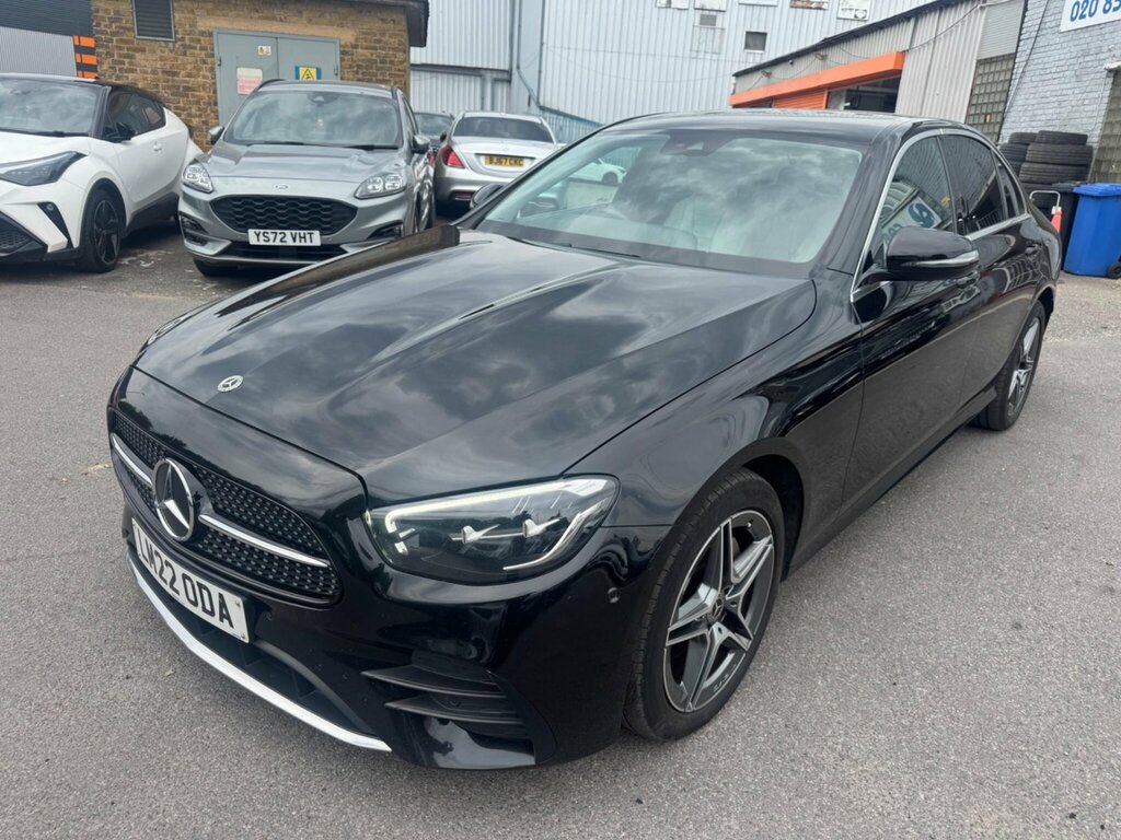 Mercedes-Benz E Class 2.0 E300de 13.5Kwh Amg Line Edition G-tronic Euro LM22ODA Black #2