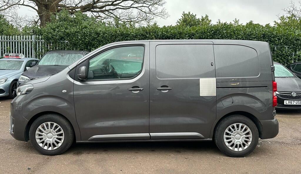 Toyota PROACE Panel Van 1.6D Comfort Compact Panel Van Swb Euro Grey #6