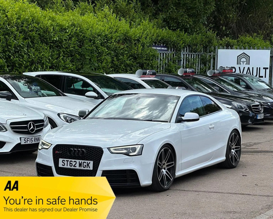 Audi RS5 Coupe 4.2 Fsi V8 S Tronic Quattro Euro 5 2012 White